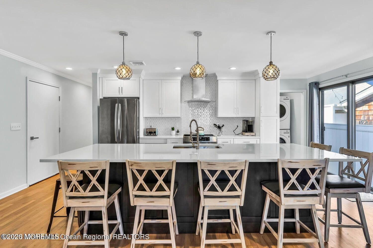 1813 Bradley Terrace – photo 1