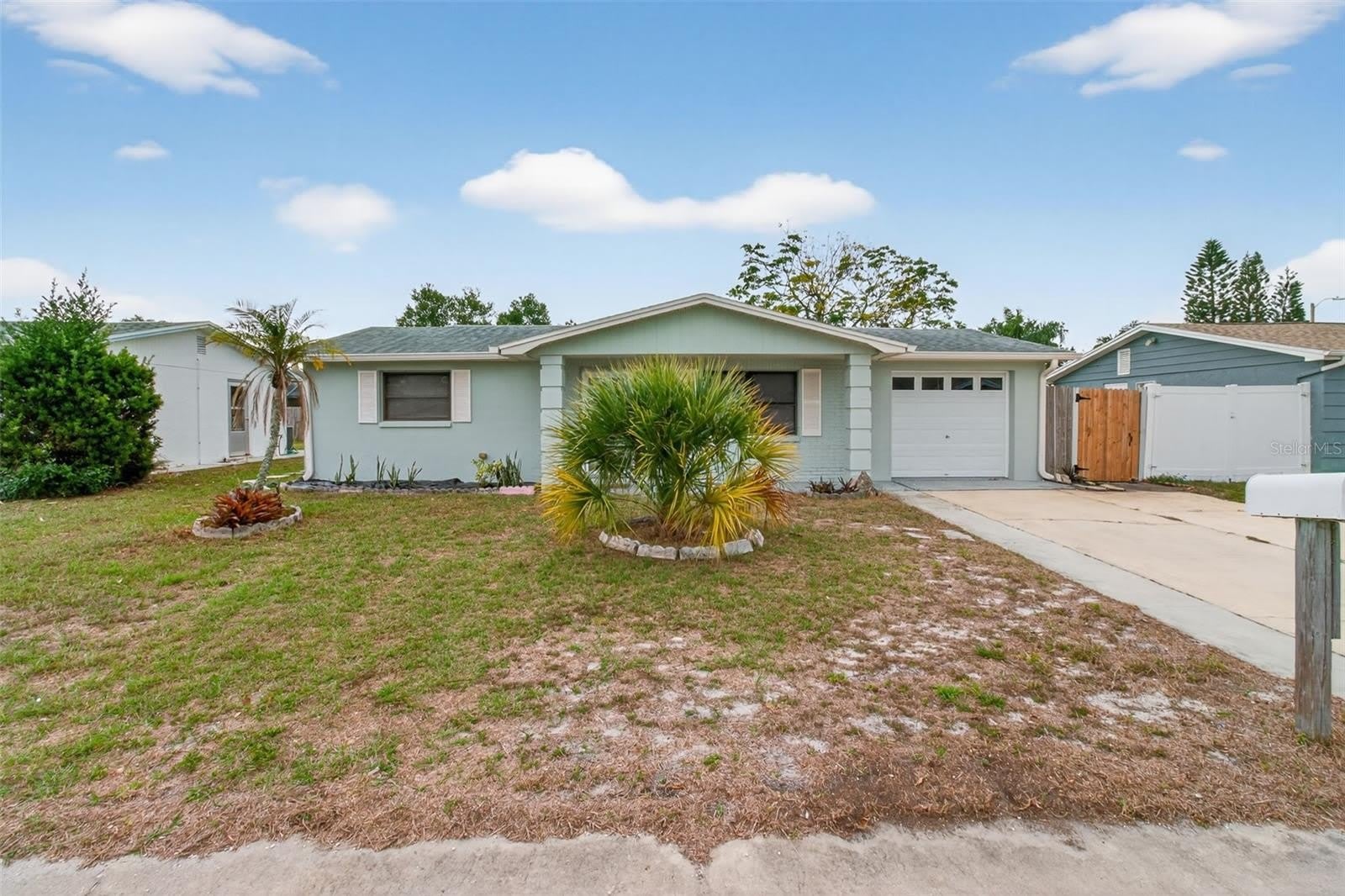 3214 Huntington Road – photo 1