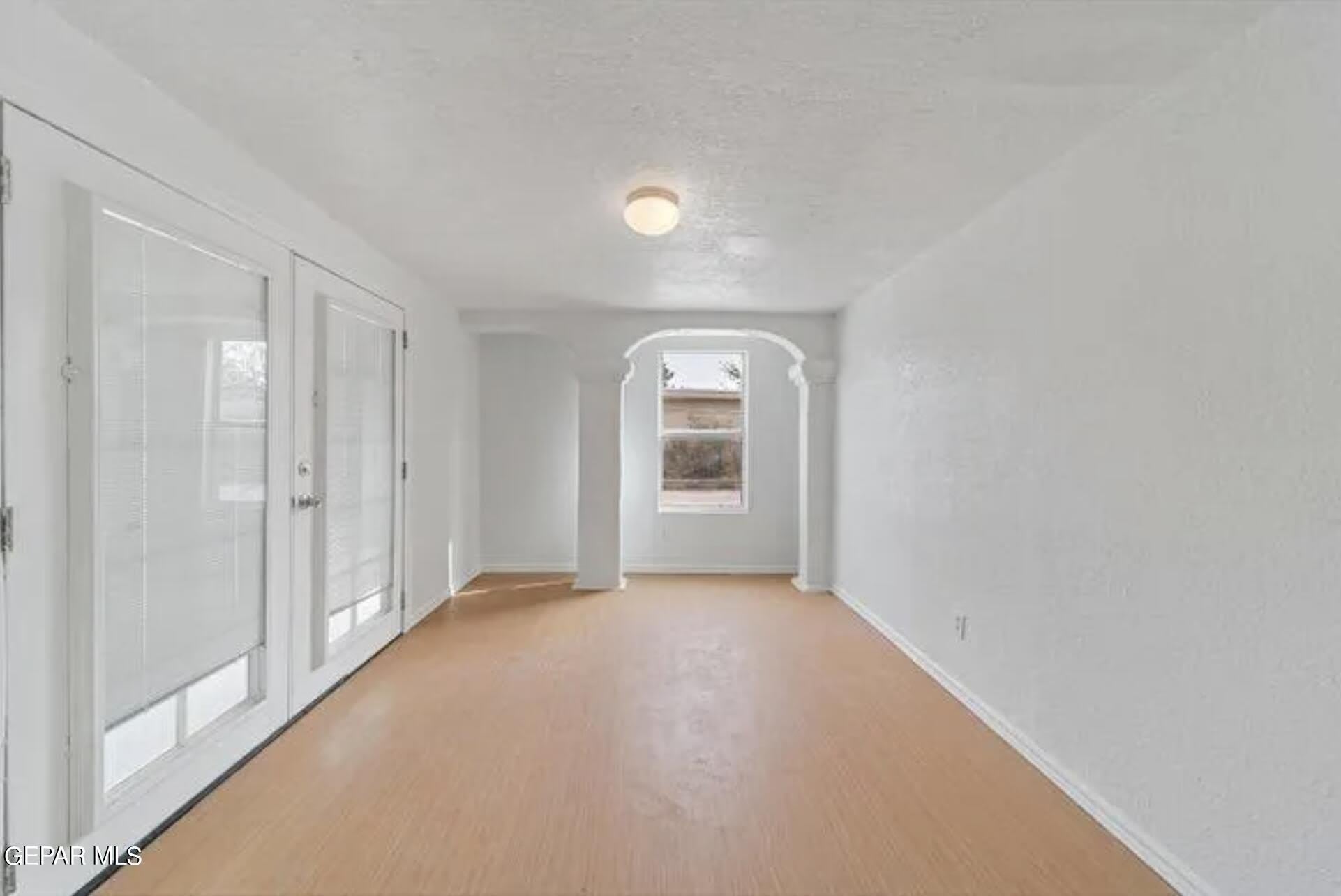 7632 Franklin Drive – photo 4