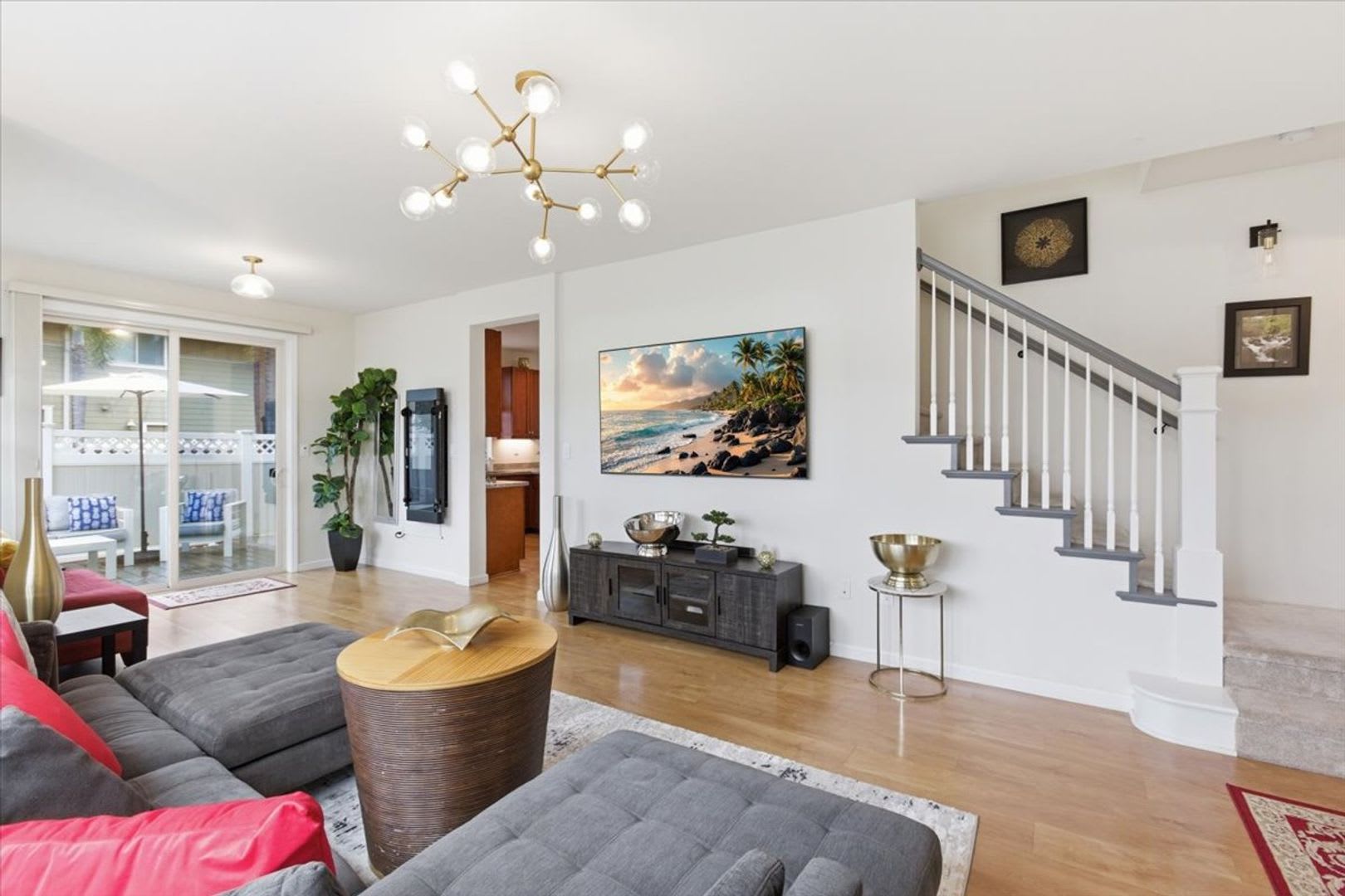 Modern Living in One of Lahaina’s Most Desirable Communities – photo 5