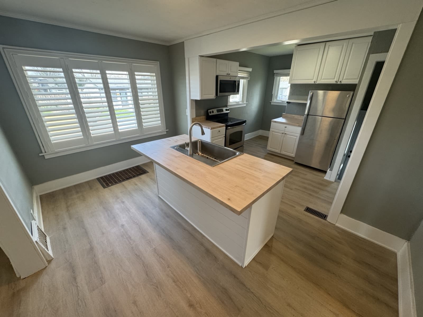 115 South Edison Avenue – photo 2