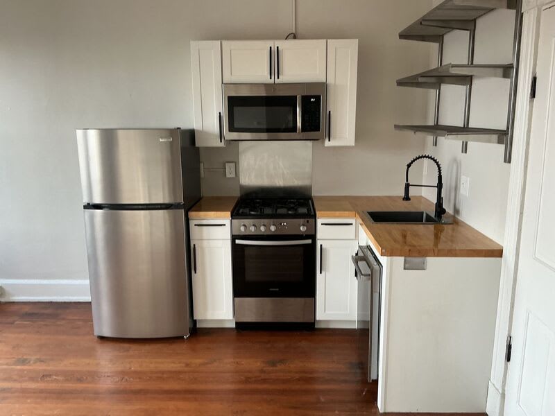 920 Washington Ave – photo 3