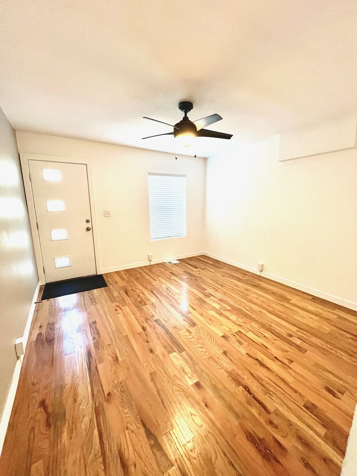1726 East 36th Avenue – photo 2