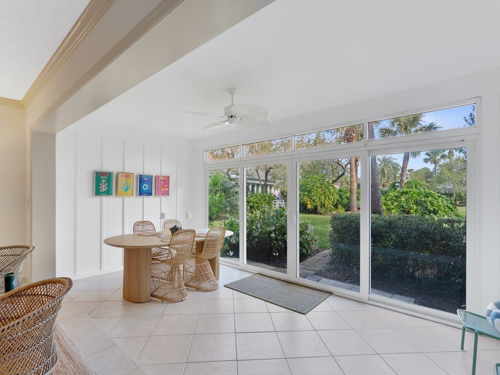 300 Harbour Drive – photo 5