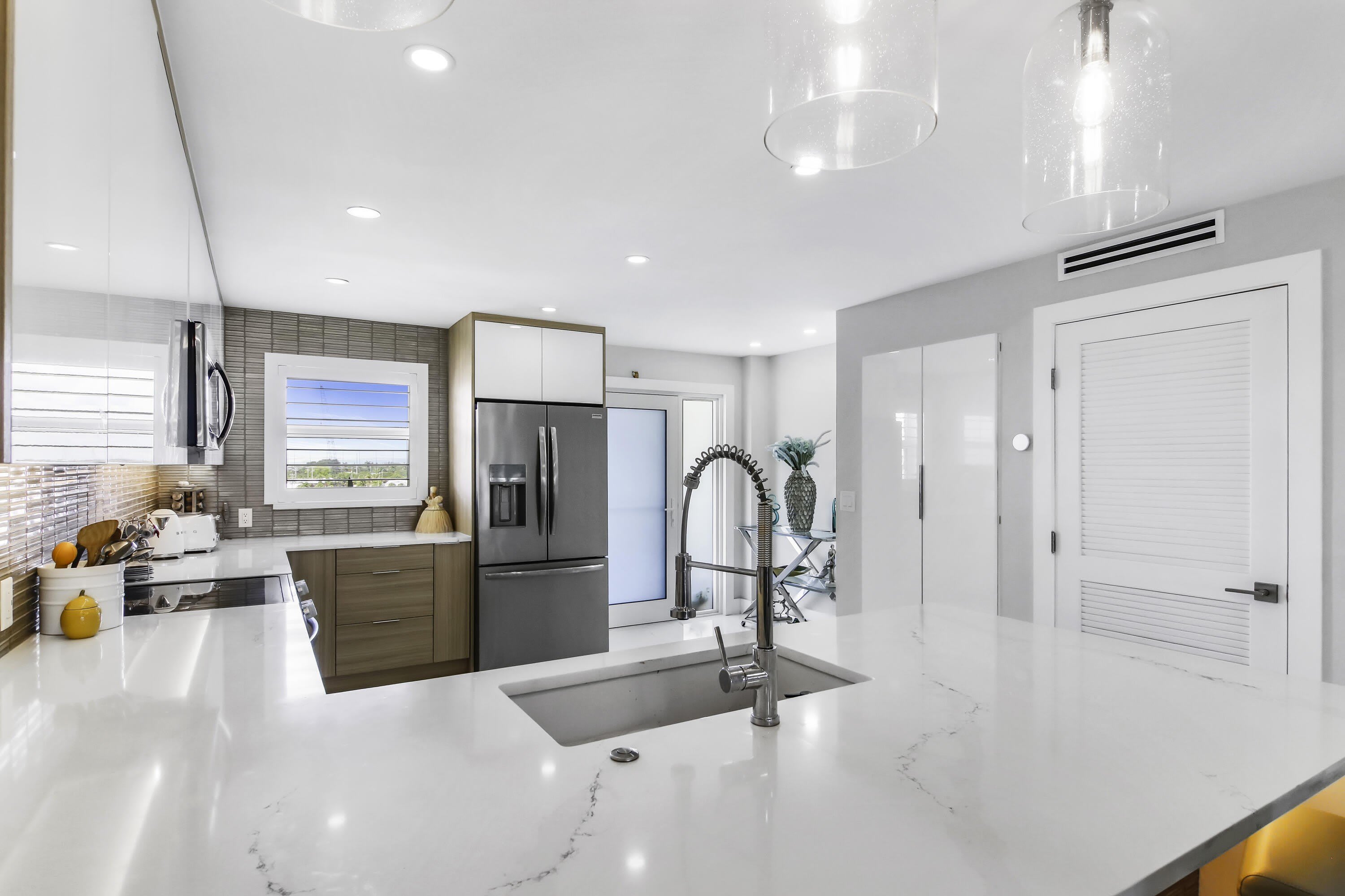 44 Yacht Club Drive – photo 4