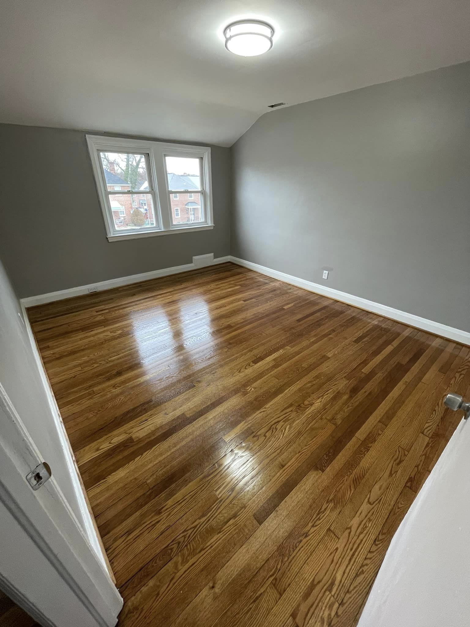 1315 Winston Ave – photo 5