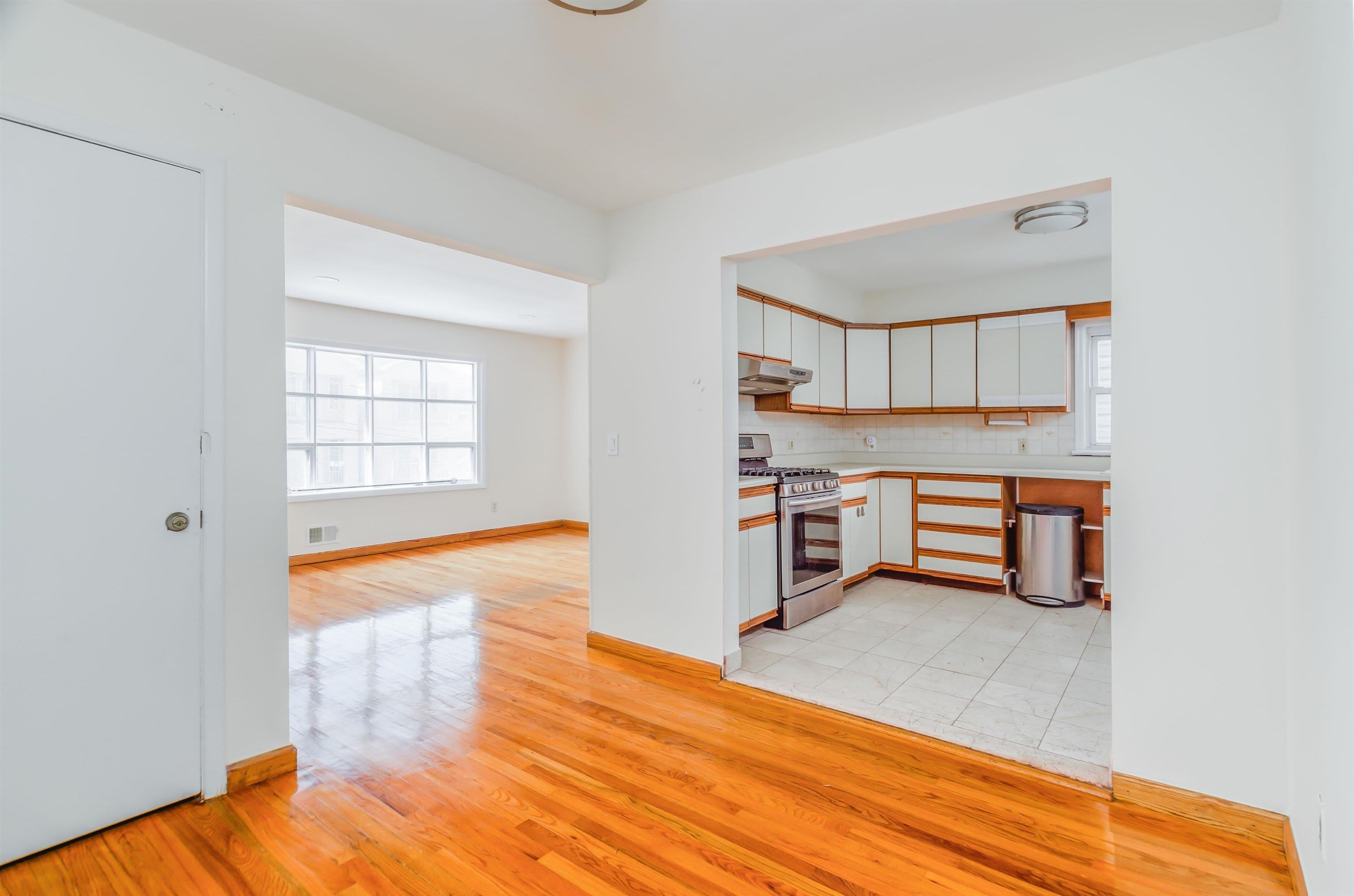 304 Columbia Ave – photo 5