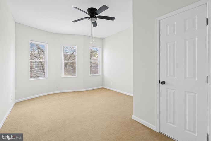 2800 Woodbrook Avenue – photo 3