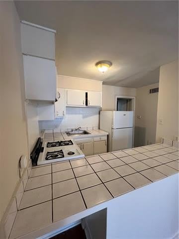 3550 COLISEUM Street – photo 3