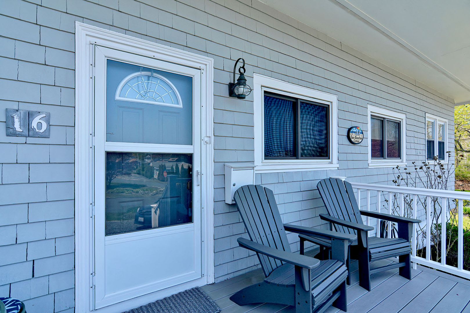 WINTER RENTAL: Two Beaches Cottage – photo 2