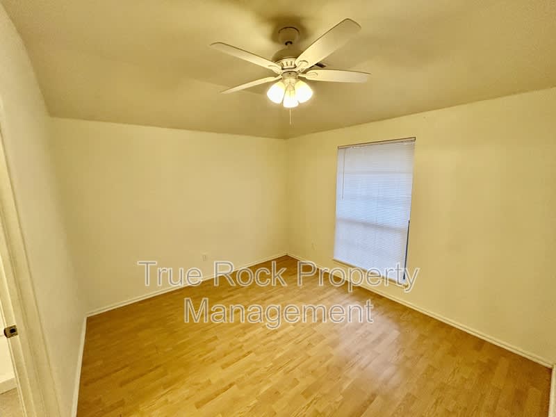 1400 South Mississippi Avenue – photo 2