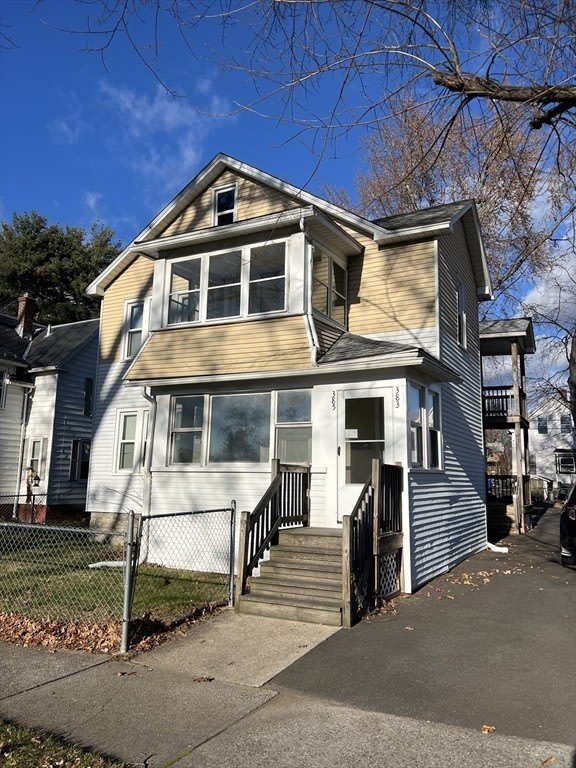 383 Newbury Street – photo 1
