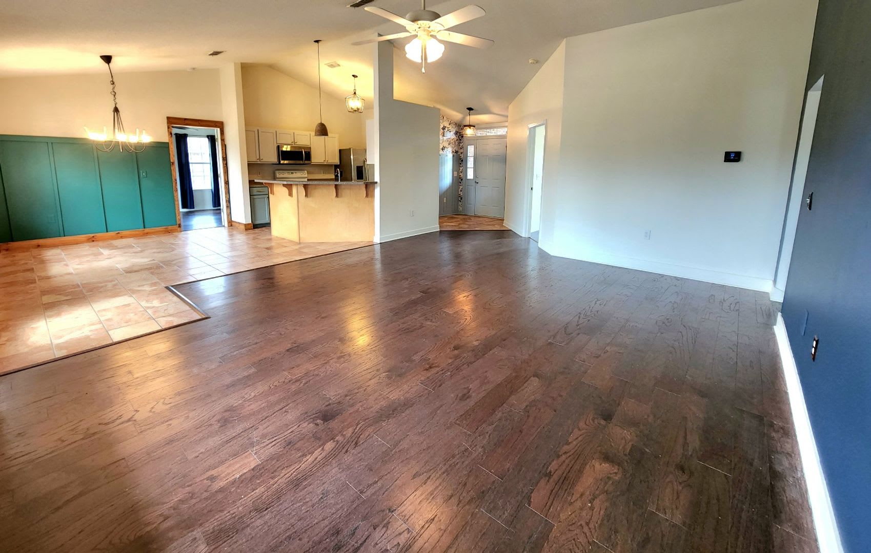 Adorably Styled and Updated 4 bedroom 2 bath Brick home located in Pace Community of La Floresta! – photo 3