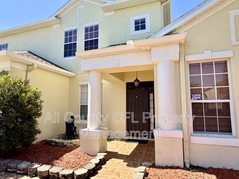 2300 The Oaks Blvd – photo 4