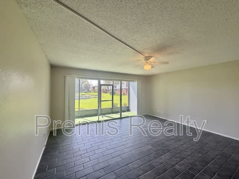 200 Country Club Drive 104 1 – photo 1