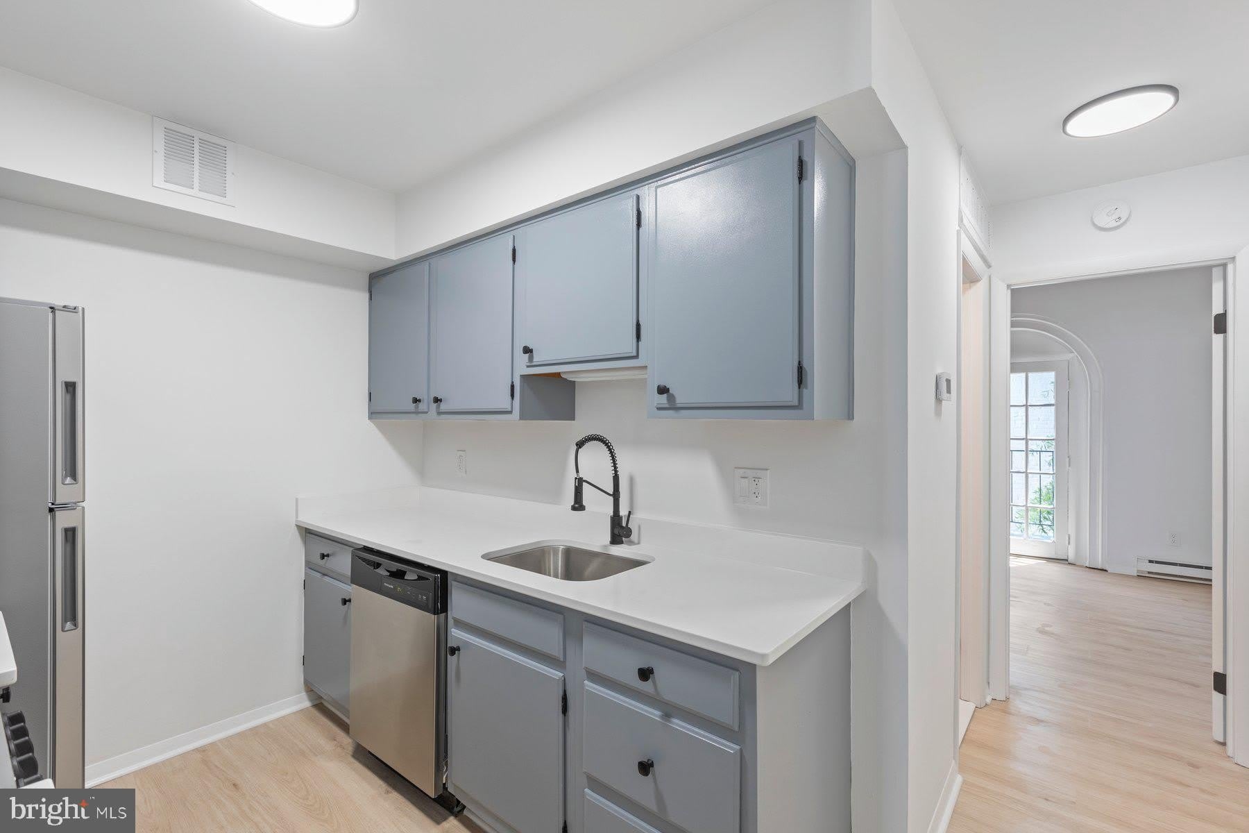 207 S PATRICK Street – photo 5