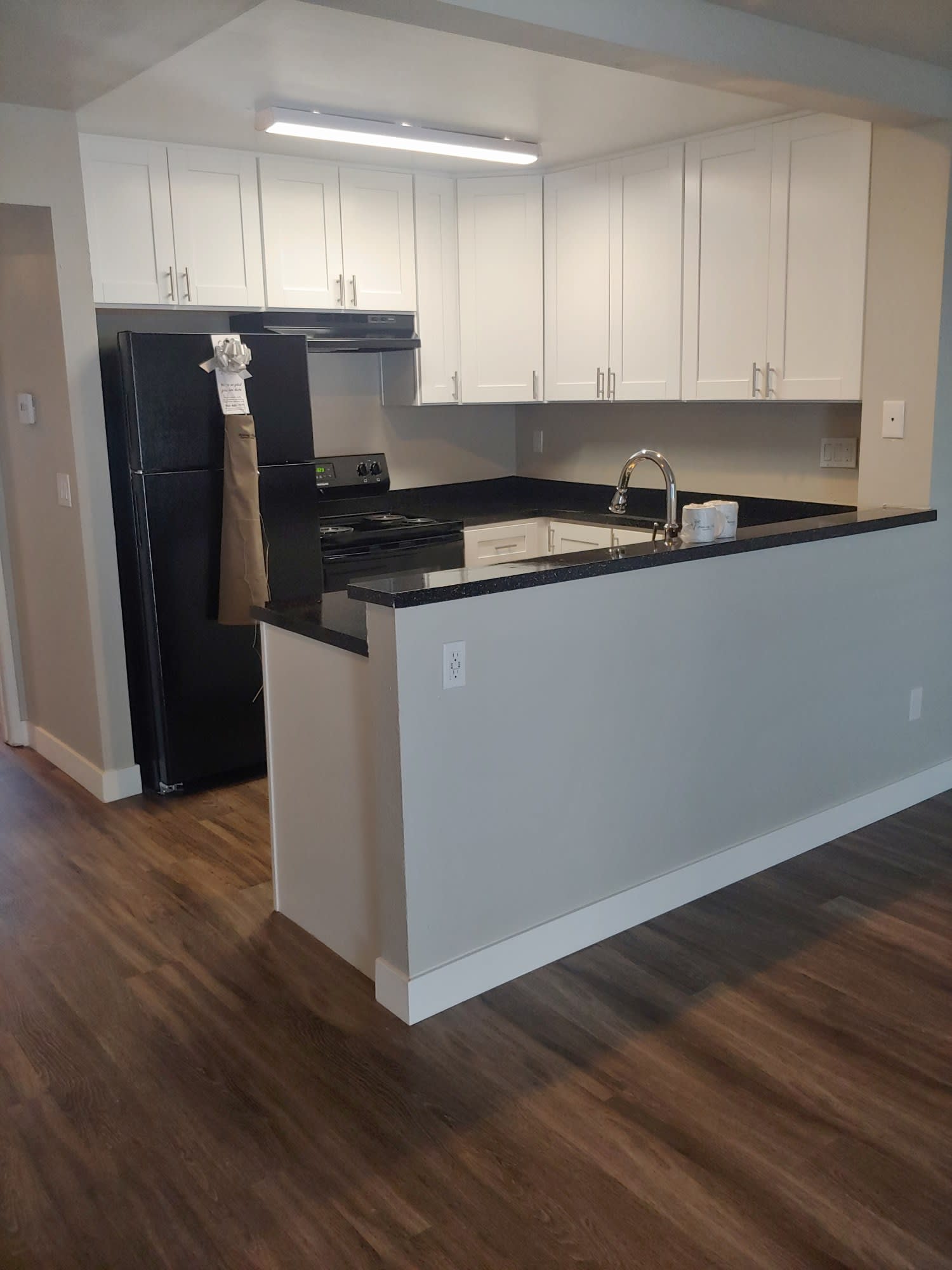 Parkway Village – photo 5