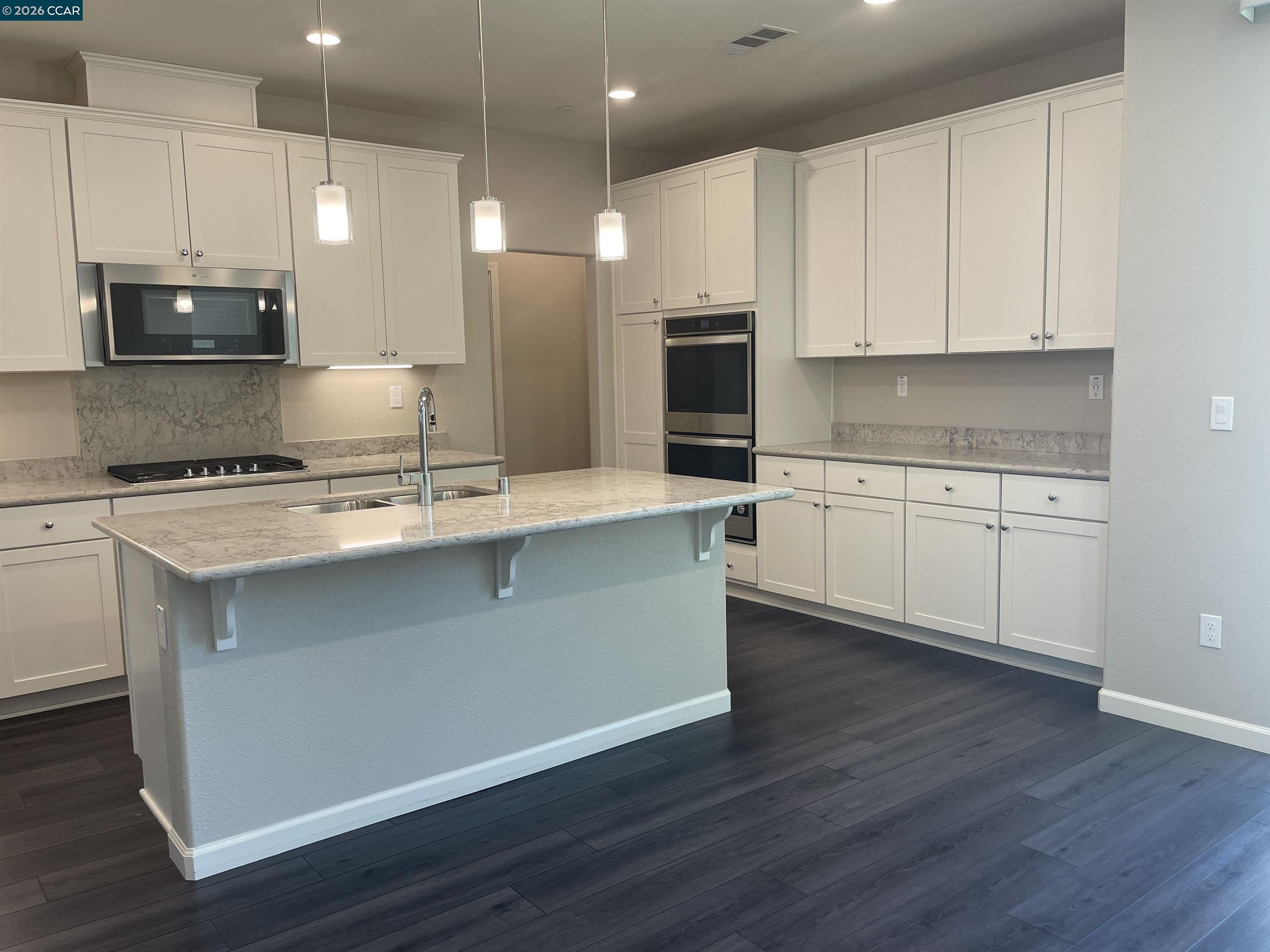 777 Country Club Dr – photo 3