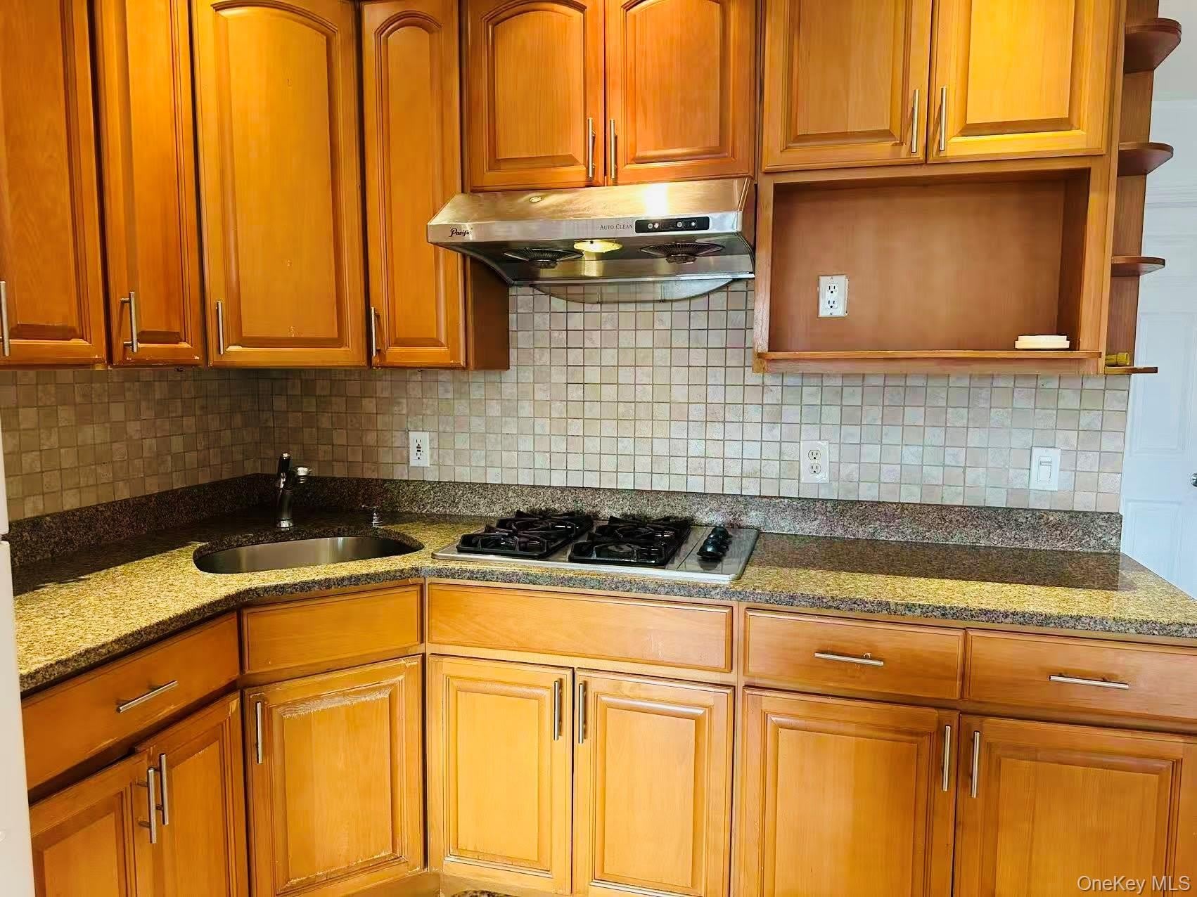 3-11 126th Street – photo 3