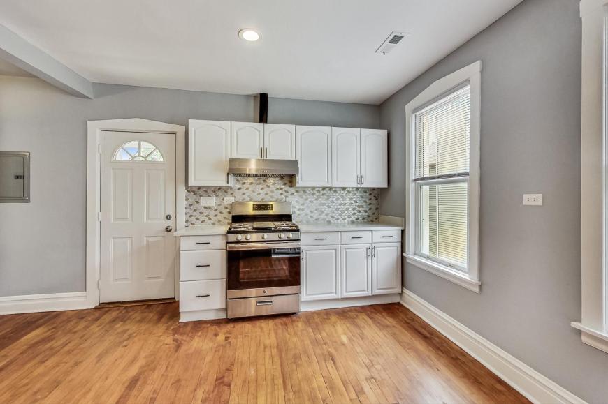 4057 N Whipple – photo 4
