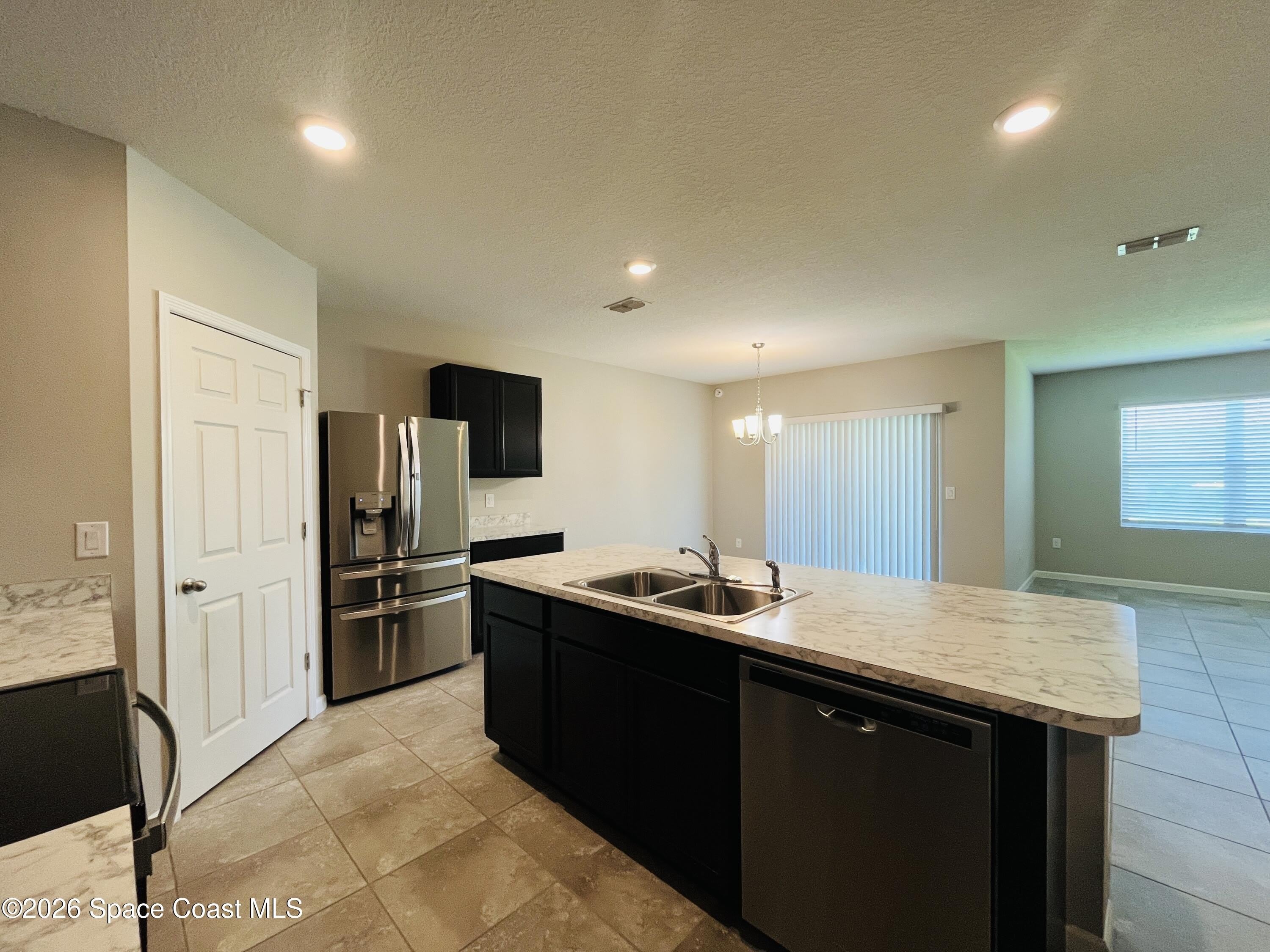 420 Sorrento Drive – photo 3