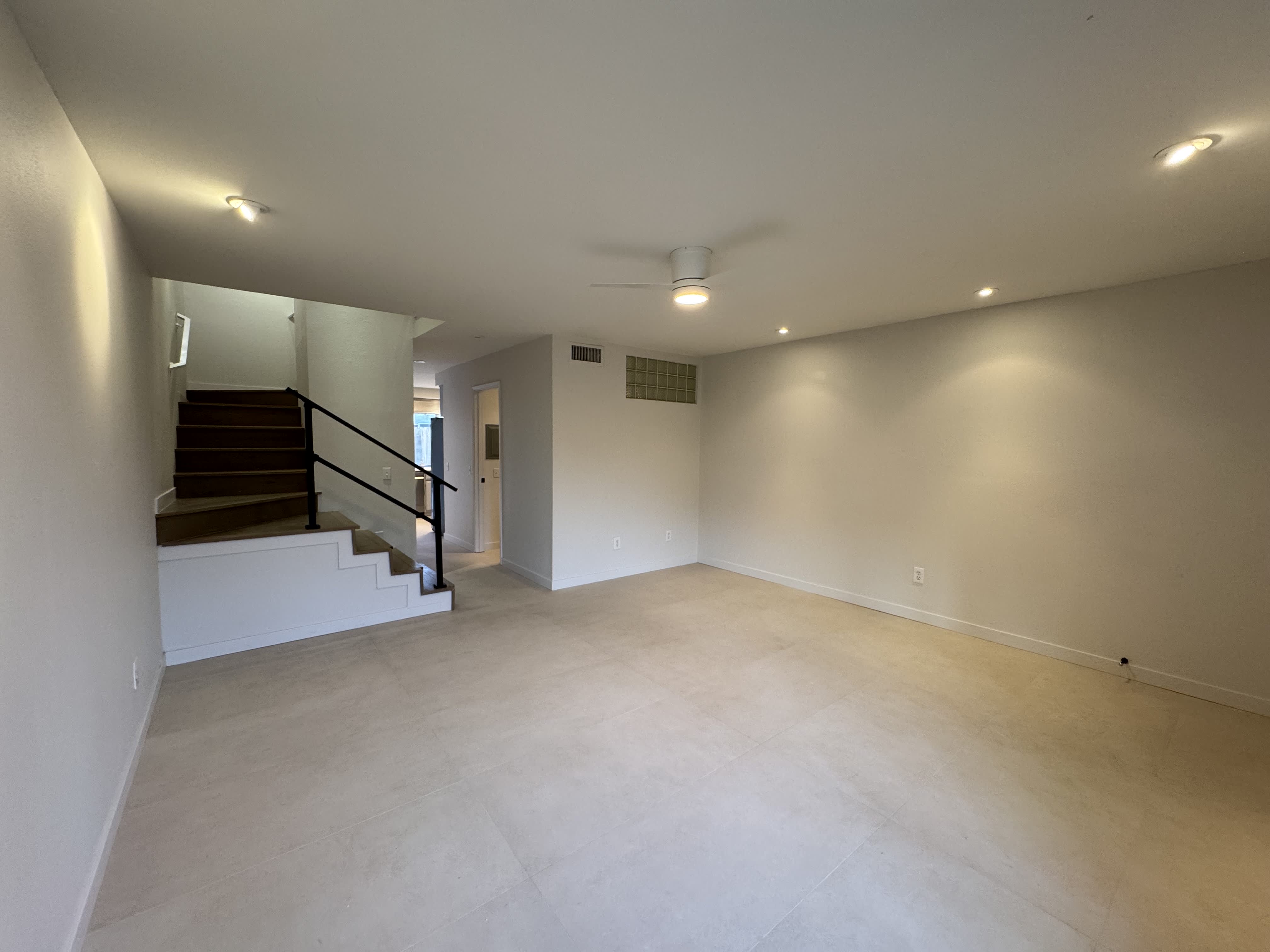 1854 North Mira Loma Way – photo 1