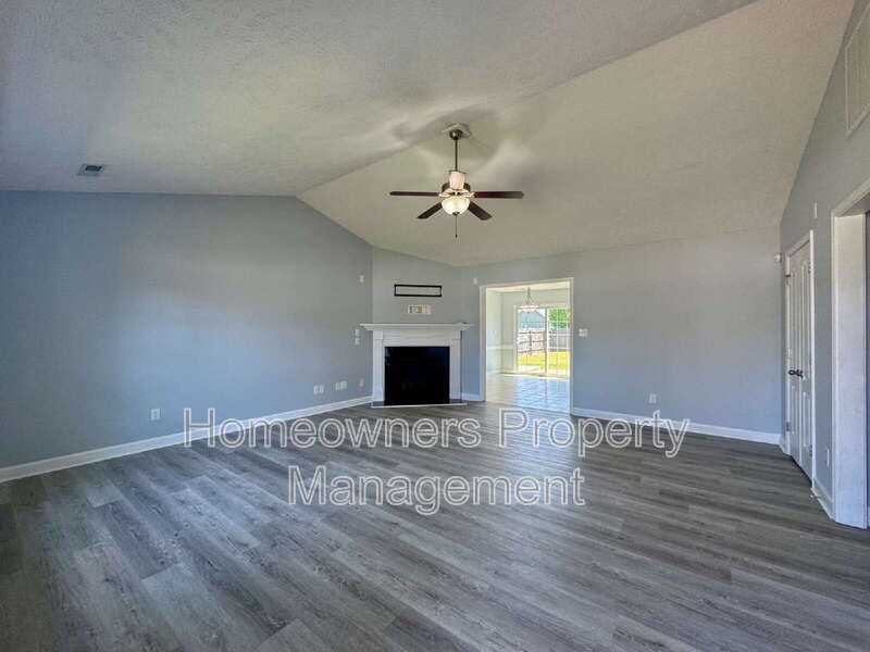 231 Brightwood Dr. – photo 4