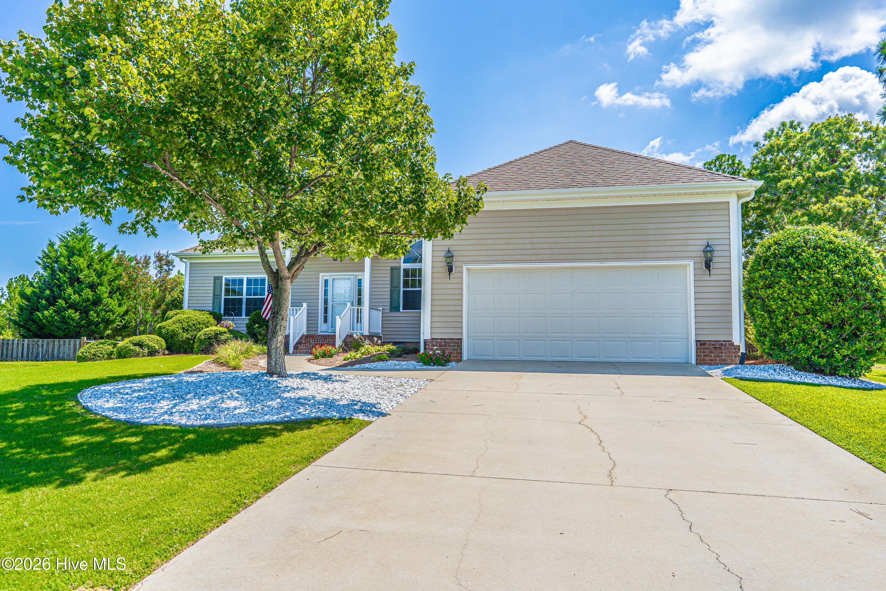 11 Victoria Drive – photo 4