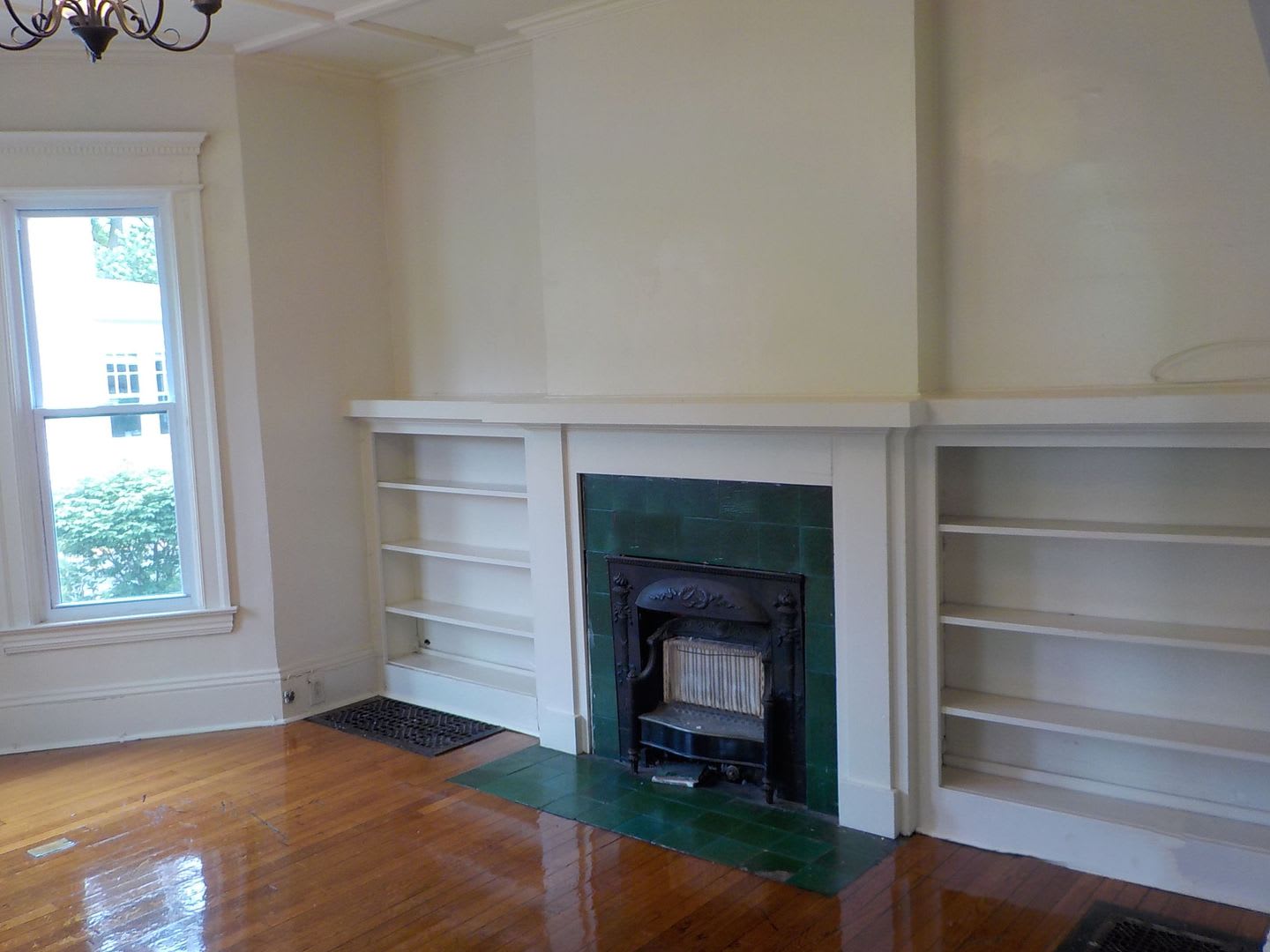 515 Allen Street Available 6 1 27 Spacious Single Family Home With Private Back Yard – photo 5