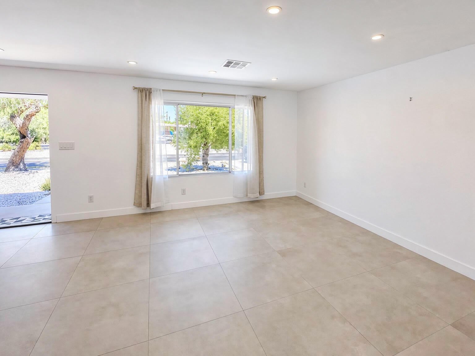 2175 N Sandra Road – photo 4