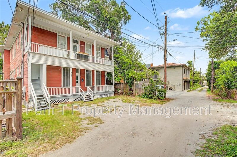 512 E Waldburg Lane – photo 4