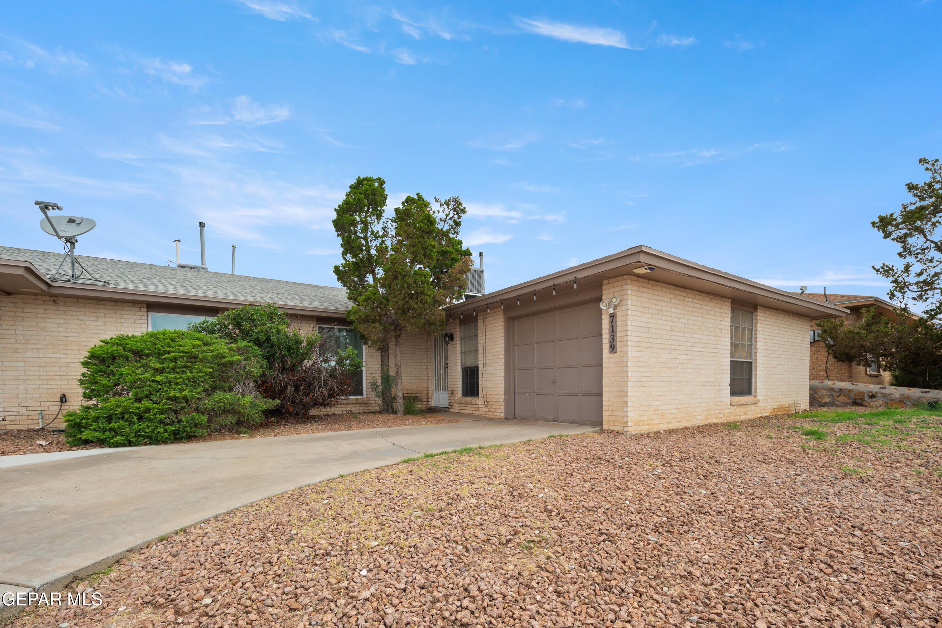 7139 ORIZABA Avenue – photo 5
