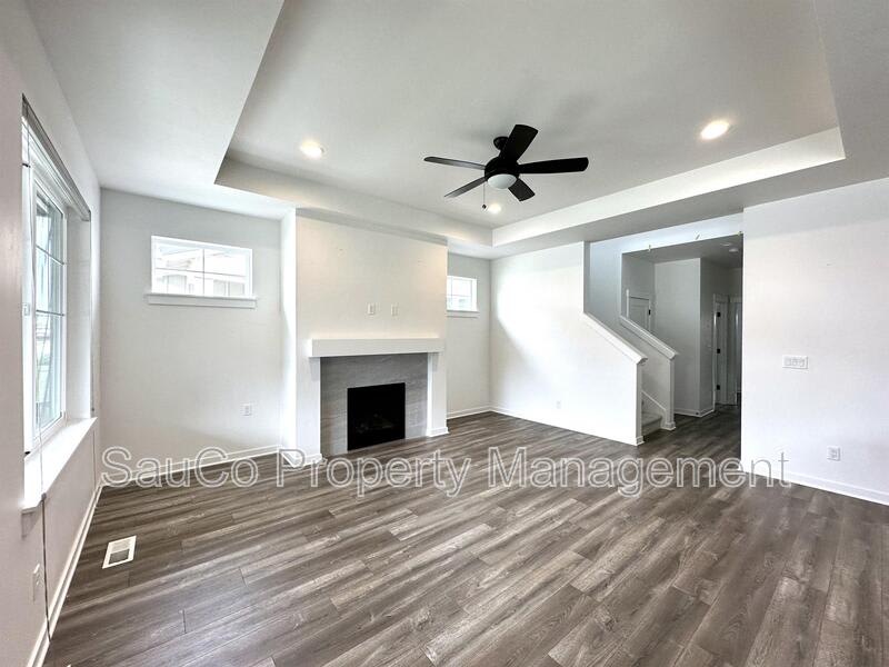 6442 SE Provence St – photo 3