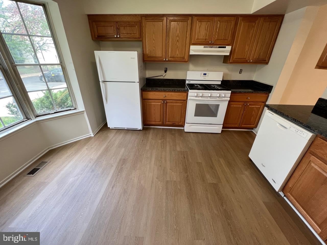 7520 INDIAN HILLS – photo 3