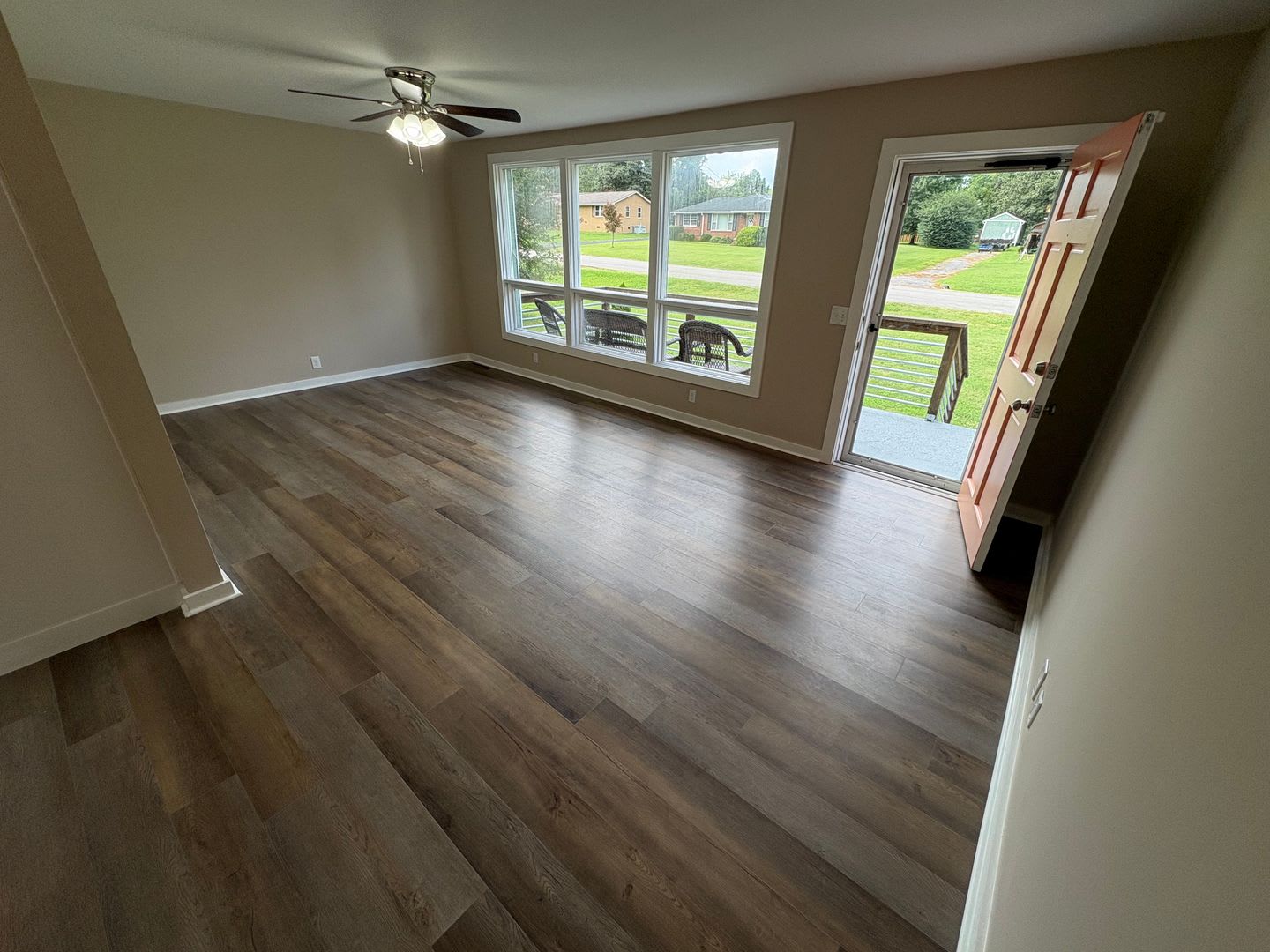 FOR LEASE- NEWLY RENOVATED 4 BED 3 BATH SINGLE FAMILY HOME IN LEBANON! – photo 4