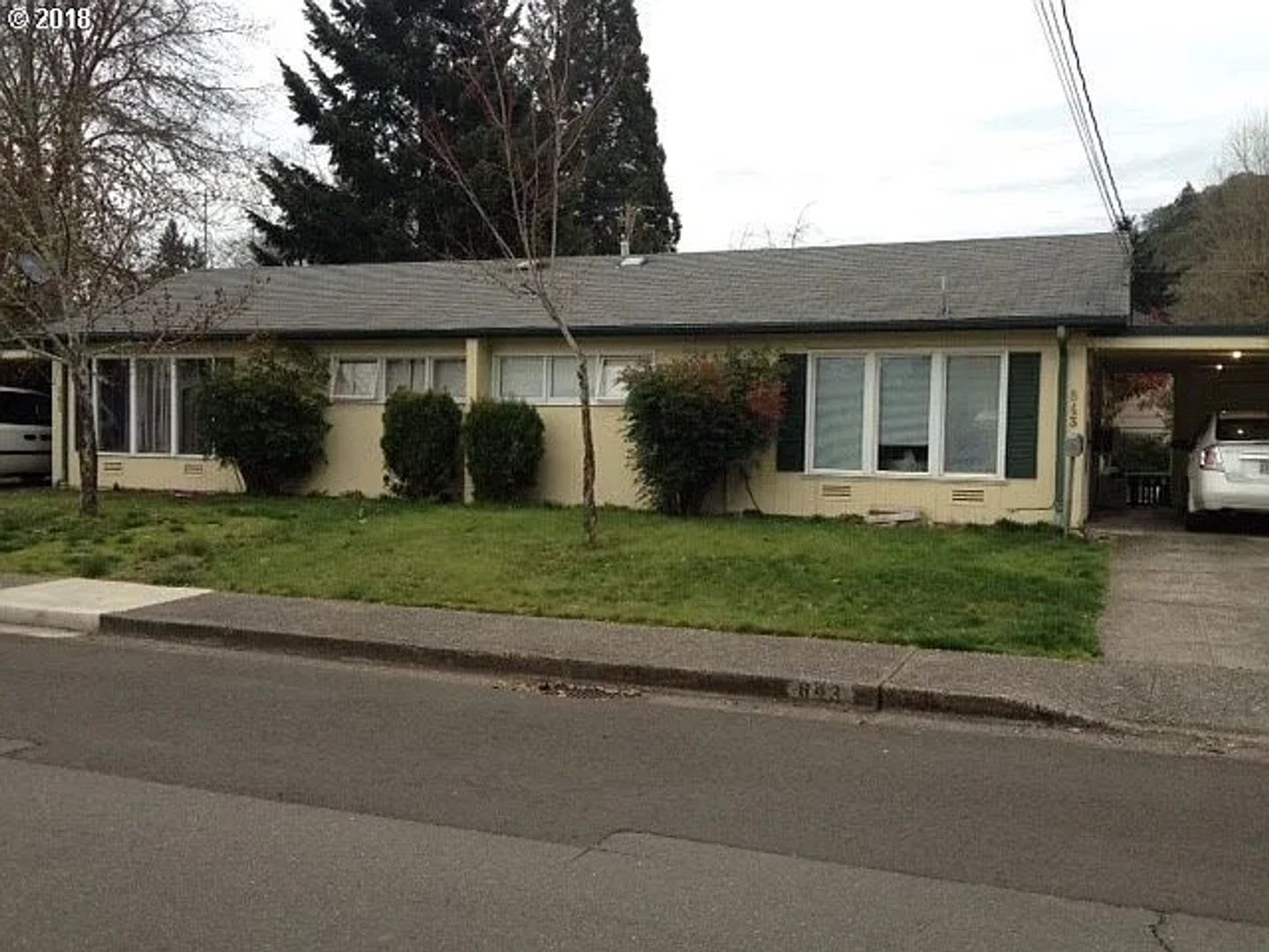 Cute 2-bedroom 1 bath home – photo 2