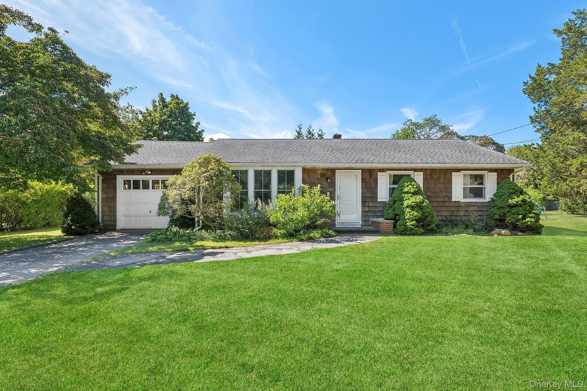 35 Bayberry Lane – photo 4