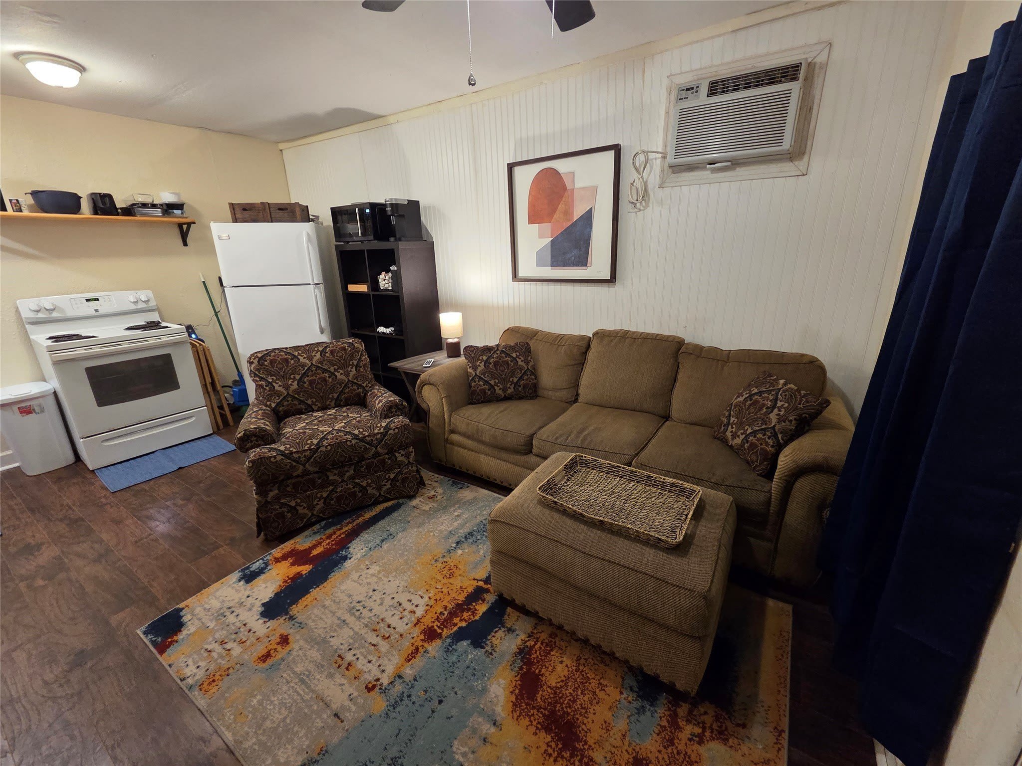 1350 Lillius Street – photo 2