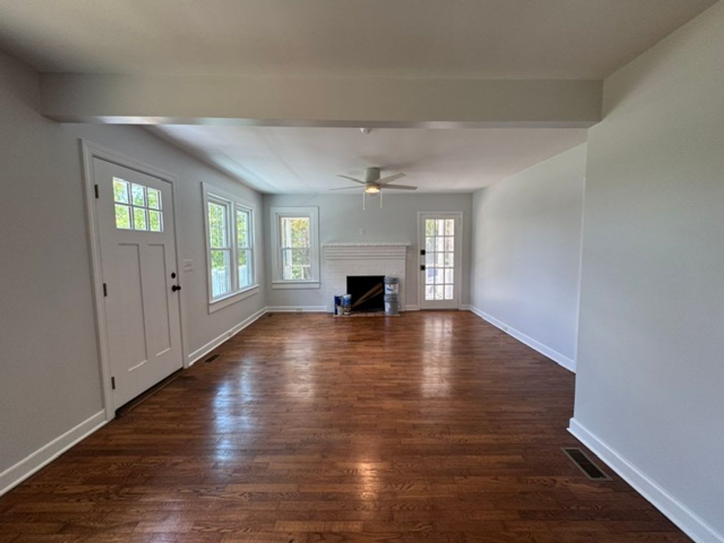 Charming 2 Bd 1 Full Ba Home In Greer Eastside Close To Riverside Hs Bmw Gsp Inland Port Greenville Spartanburg But With Country Feel With Land Outbuildings The Home Sits On A 3 4 Acre Lot – photo 3