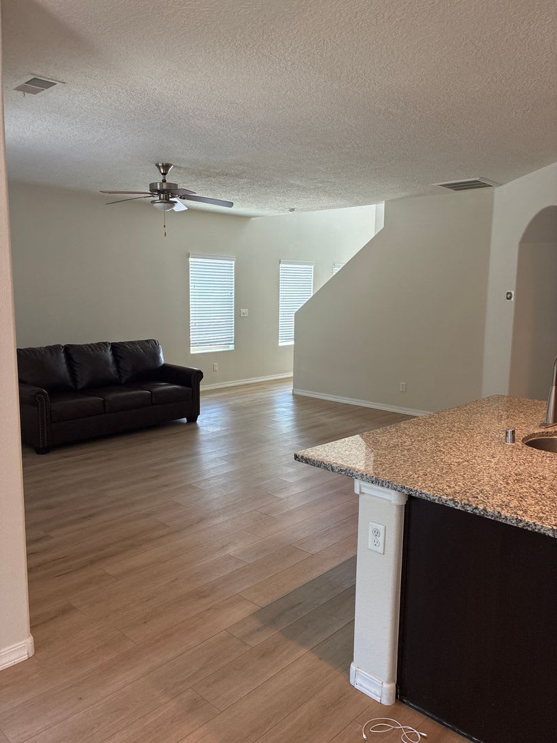 Cabezon home for Rent – photo 3