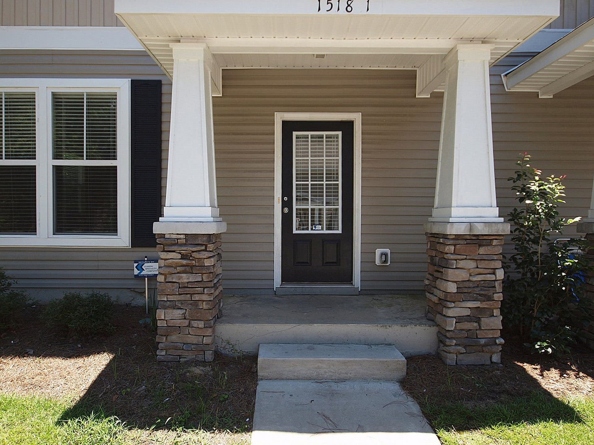 Hamptons on High – 4 Bedroom / 4 Bathroom Student Townhome Near FSU & TSC! – photo 3
