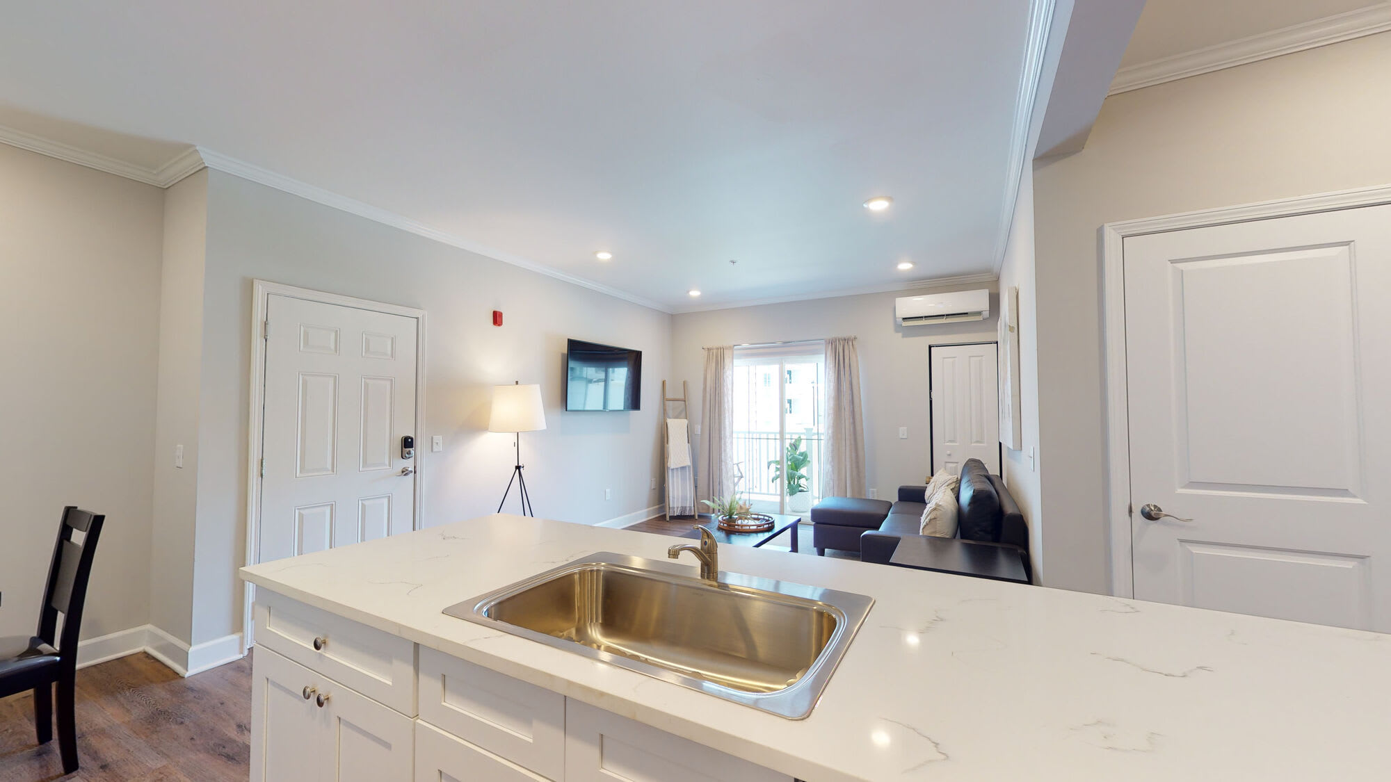 Coastal Club Apartments – photo 2