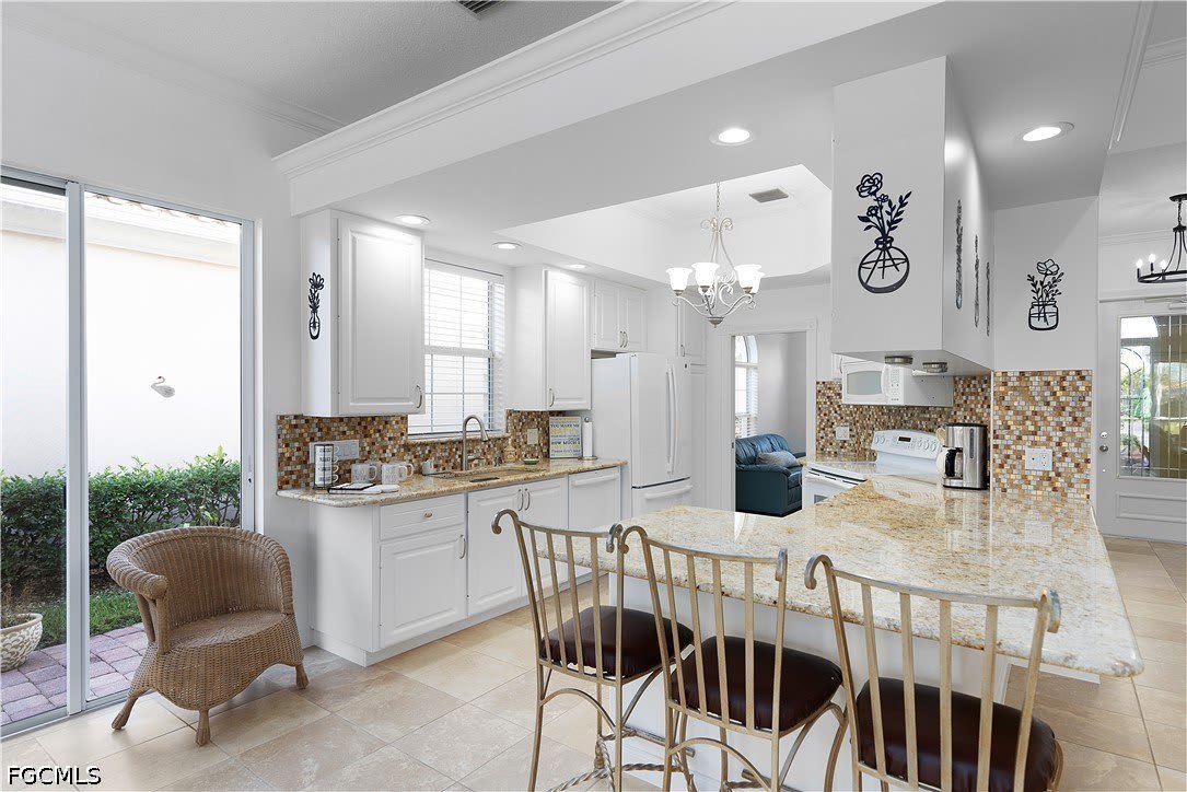 7983 Valentina Court – photo 4