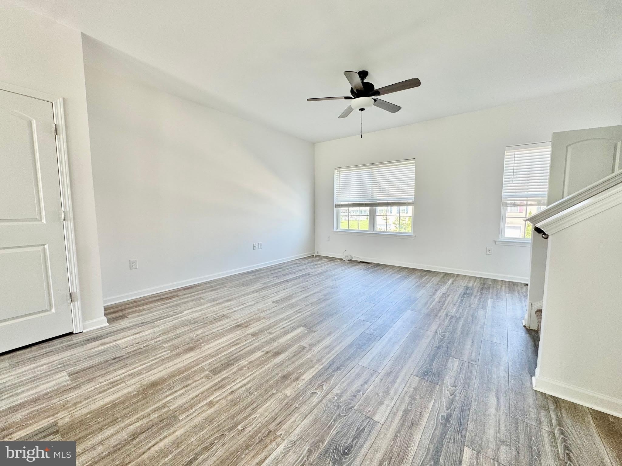 1066 WICKERSHAM Way – photo 2