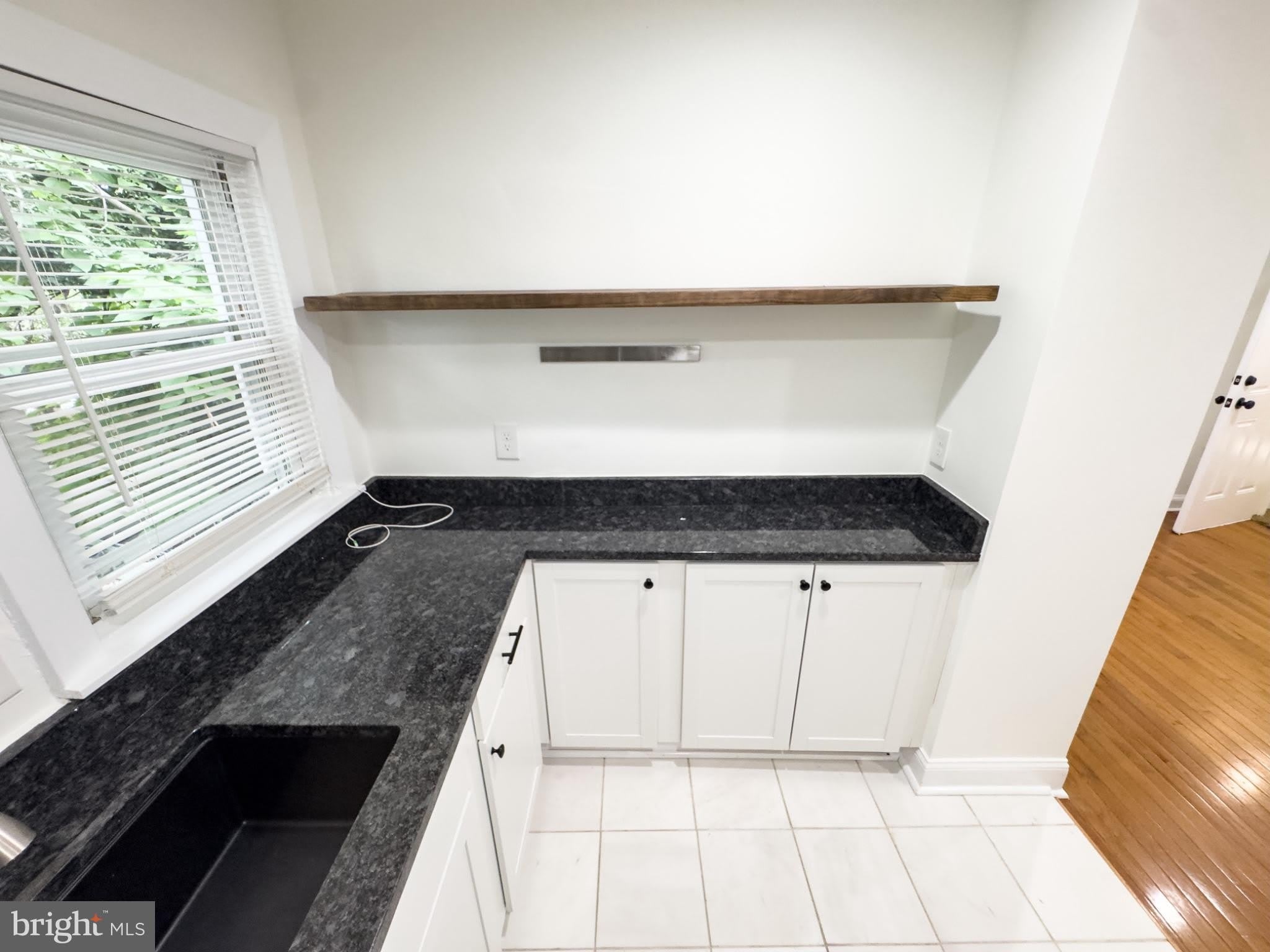 2807 4TH Street NE – photo 4