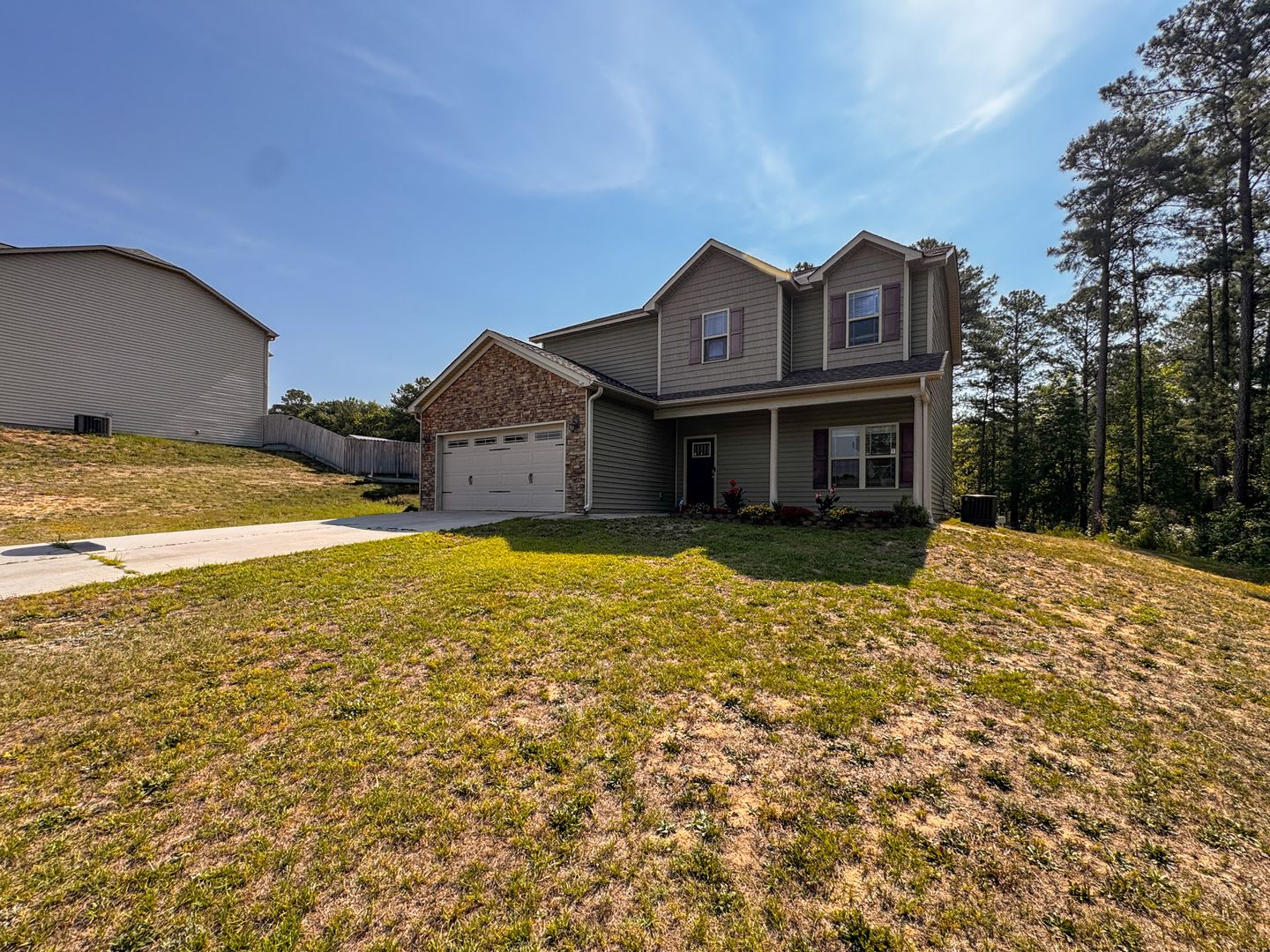 Stunning 4 Bed 2.5 Bath Raeford Home on Cul-de-sac – photo 2