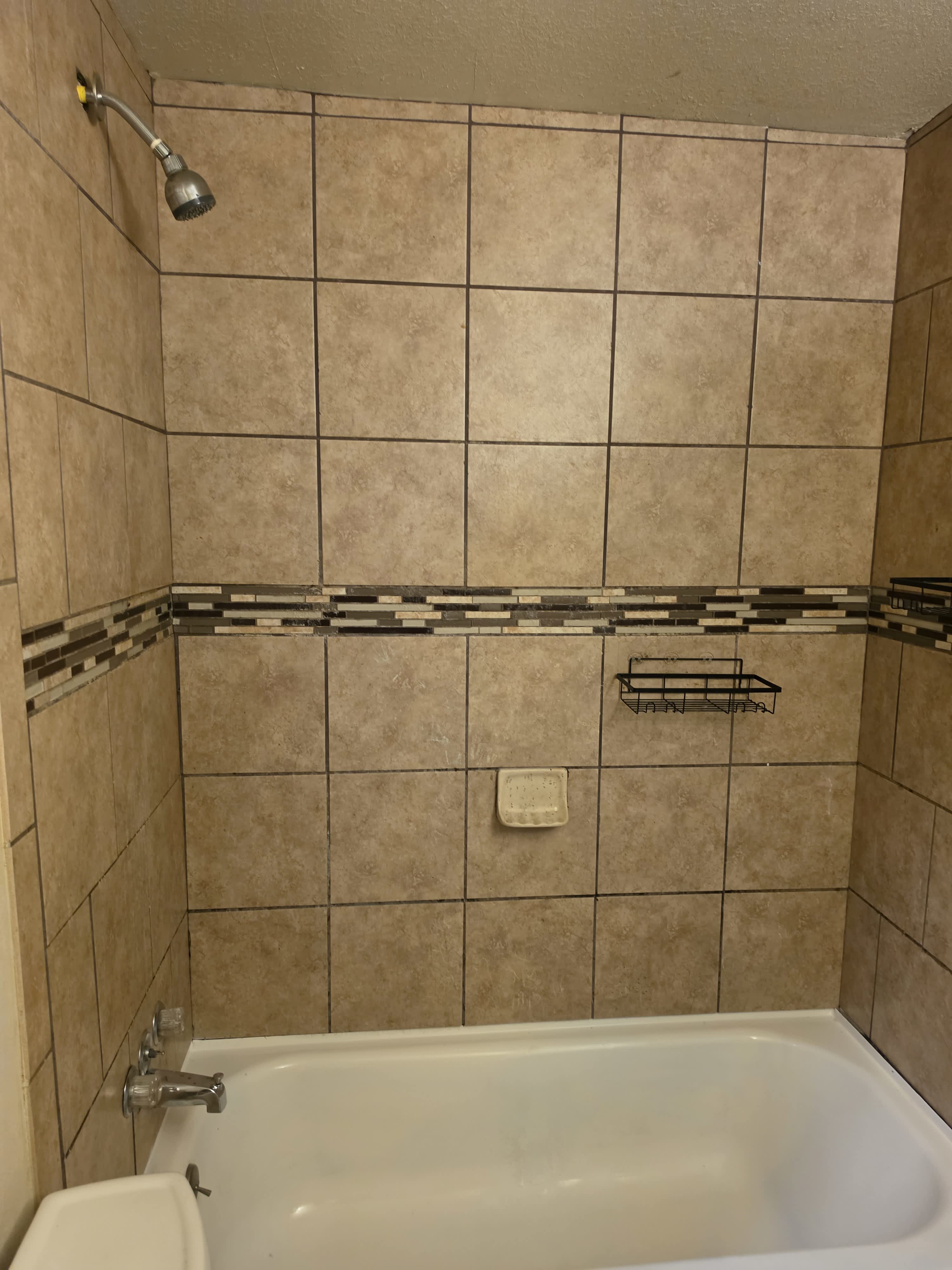 1519 N Atlanta Ct – photo 2