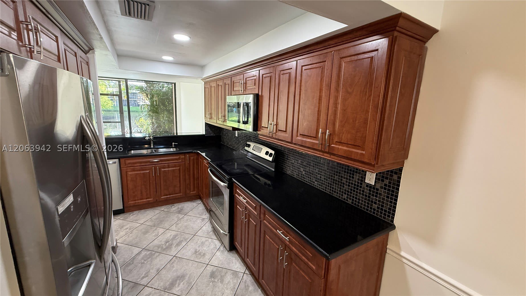 2961 SW 87th Ave – photo 2