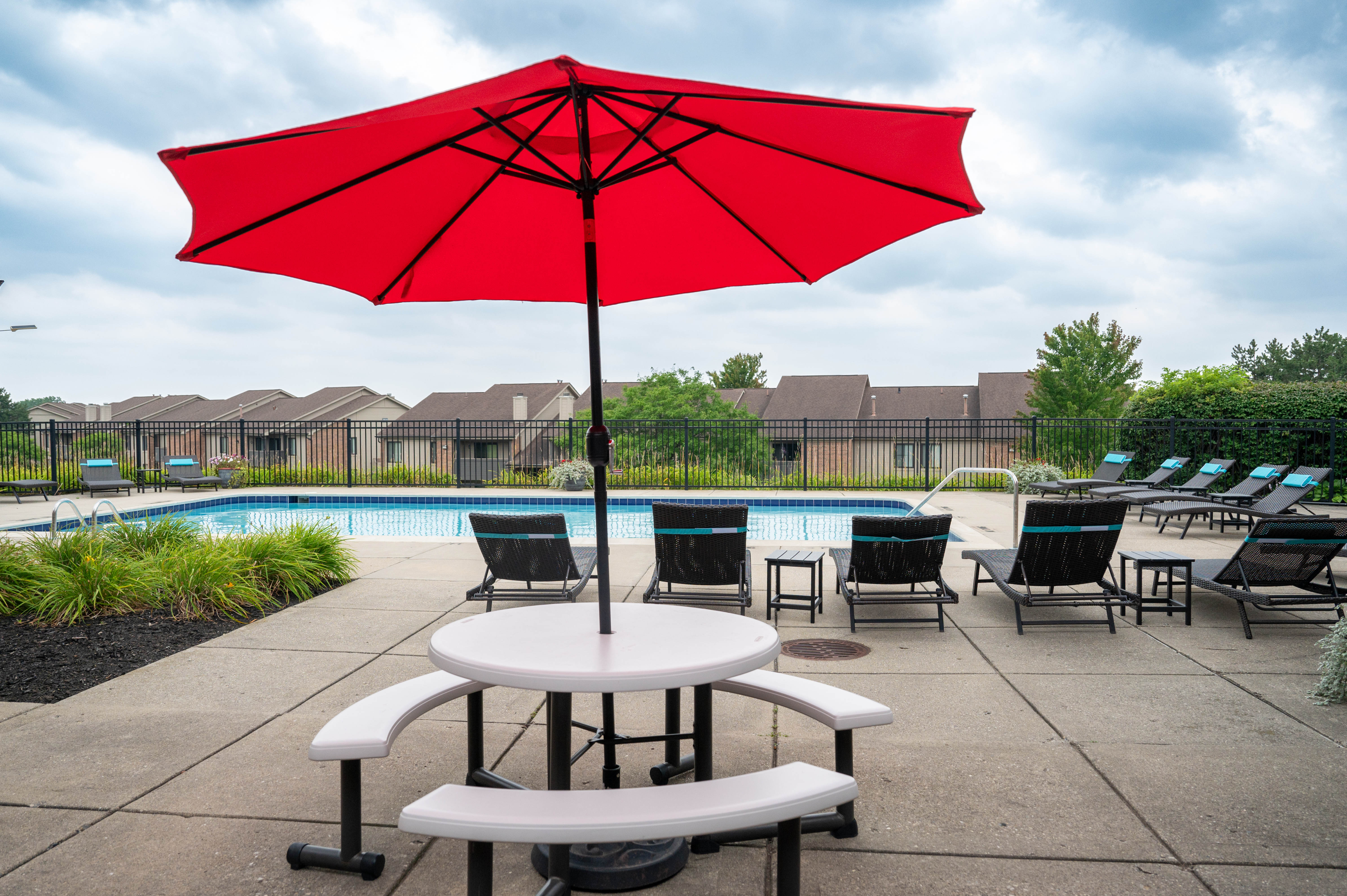 Pine Ridge Apartments – photo 4