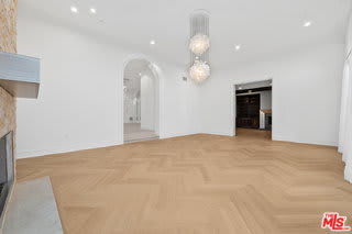 475 Martin Lane – photo 5
